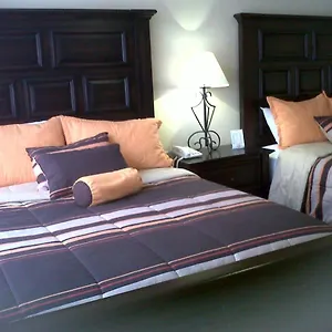 Casa Campos Bed & Breakfast