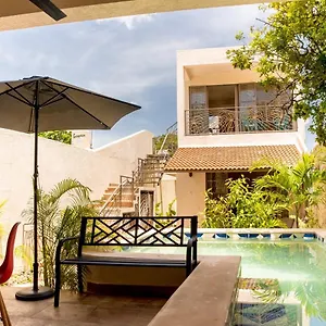 Casa Palmas By Majikal , Mérida Mexique